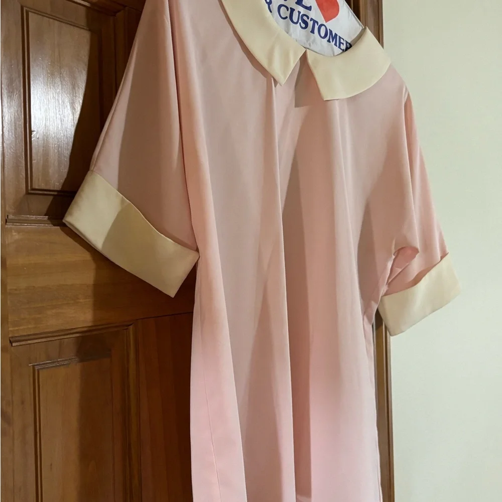 Preppy soft Pink Collared Shirt - Picture 6 of 9